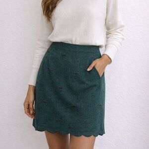 Talbots Green Embroidered Skirt – Size 10